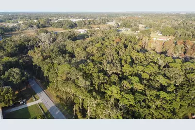 210 Fields Road, Lakeland, FL 33801 - Photo 8