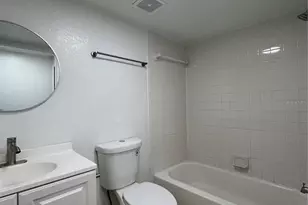 1045 W Gore St, Orlando, FL 32805 - Photo 4