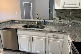 8917 Legacy Ct, Kissimmee, FL 34747 - Photo 8