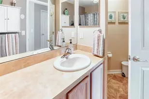 601 Grand Canal Dr, Kissimmee, FL 34759 - Photo 32