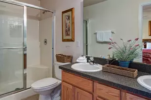 1369 Royal Ridge Dr, Davenport, FL 33896 - Photo 32