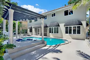 15945 NW 82nd Ct, Miami Lakes, FL 33016 - Photo 28