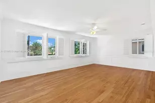 15945 NW 82nd Ct, Miami Lakes, FL 33016 - Photo 16