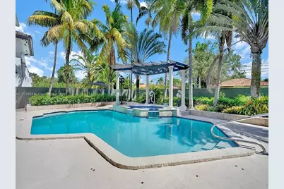 15945 NW 82nd Court, Miami Lakes, FL 33016 - Photo 26