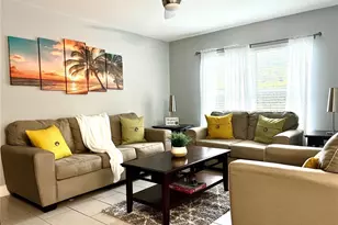 2704 Club Cortile Cir, Kissimmee, FL 34746 - Photo 2