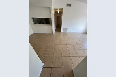 5226 Via Hacienda Circle #A313, Orlando, FL 32839 - Photo 2