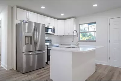 245 Amador Circle, Orlando, FL 32810 - Photo 4