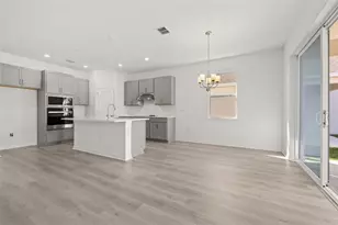 744 Sunshower Dr, Lady Lake, FL 32159 - Photo 6