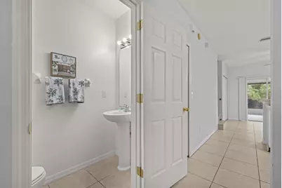 6124 Osprey Lake Circle, Riverview, FL 33578 - Photo 8