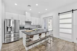 8443 Karrer Ter, Orlando, FL 32827 - Photo 6