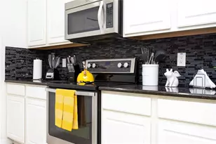 650 Las Fuentes, Kissimmee, FL 34746 - Photo 46