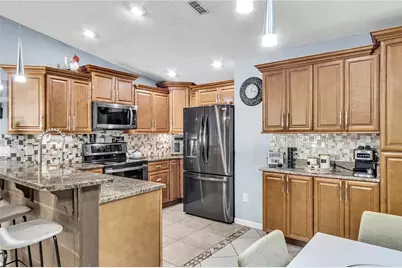 7725 Jaffa Drive, Orlando, FL 32835 - Photo 12