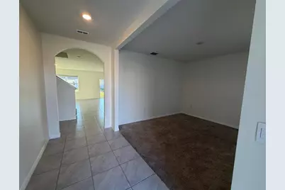 5704 Sunbonnet Way, Saint Cloud, FL 34771 - Photo 8