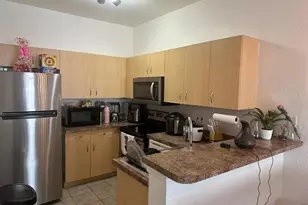 22102 Indian Creek Dr, Kissimmee, FL 34759 - Photo 4