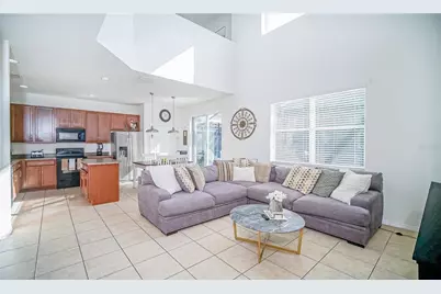 2528 Dharma Circle, Kissimmee, FL 34746 - Photo 10