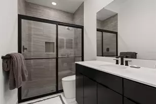 2592 Heritage Green Ave, Davenport, FL 33837 - Photo 20