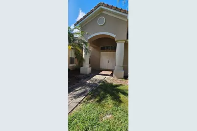 3905 Bowfin Trail, Kissimmee, FL 34746 - Photo 2