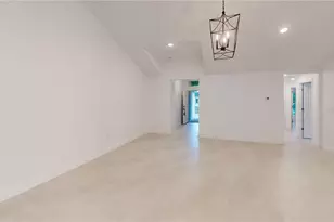 963 Sareta St SE, Palm Bay, FL 32909 - Photo 6