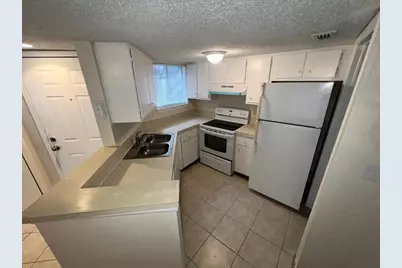 1932 Lake Atriums Circle #70, Orlando, FL 32839 - Photo 12