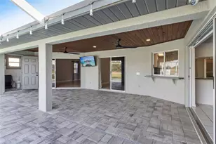 1459 Banbury Loop N, Lakeland, FL 33809 - Photo 8