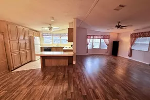 220 Ellsworth Dr, Kissimmee, FL 34758 - Photo 18