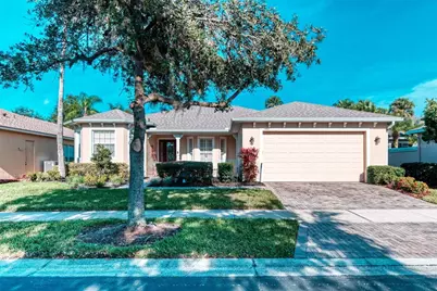 591 Highlands Hammock Drive, Kissimmee, FL 34759 - Photo 1