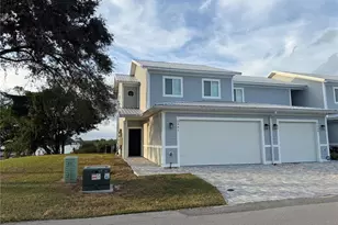 2541 Pine Pl, Winter Haven, FL 33881 - Photo 2