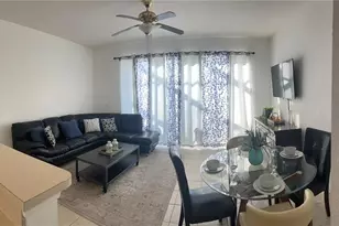 2568 Maneshaw Ln, Kissimmee, FL 34747 - Photo 10