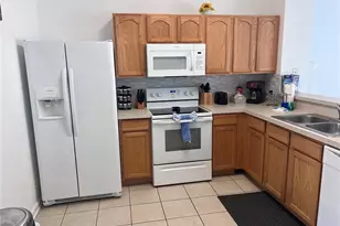 2568 Maneshaw Ln, Kissimmee, FL 34747 - Photo 6