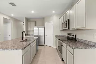 5246 Mahogany Dr, Mount Dora, FL 32757 - Photo 14