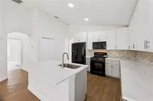 221 Garberia Dr, Davenport, FL 33837 - Photo 12