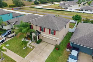 10162 Carloway Hills Dr, Wimauma, FL 33598 - Photo 2