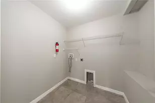 10162 Carloway Hills Dr, Wimauma, FL 33598 - Photo 26