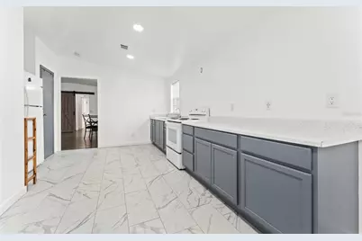 213 Bowen Road, Davenport, FL 33837 - Photo 8