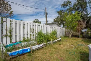 213 Bowen Rd, Davenport, FL 33837 - Photo 30