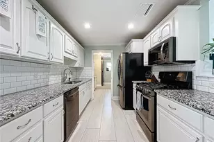 414 Oakridge Ave, Cocoa, FL 32927 - Photo 6