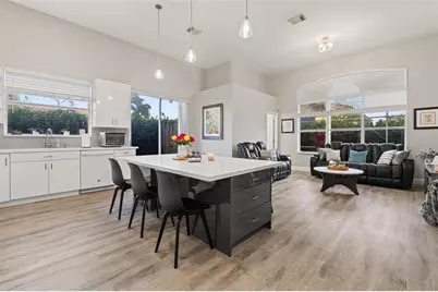 343 SW 187th Terrace, Pembroke Pines, FL 33029 - Photo 12