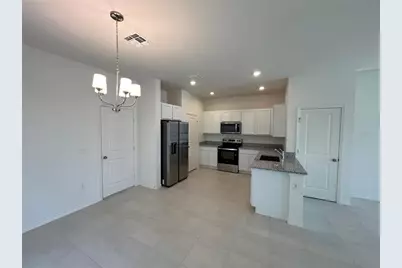 718 Overpool Avenue, Davenport, FL 33896 - Photo 4