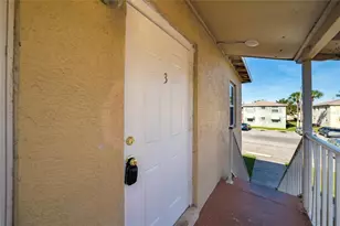 732 Michigan Ct, Saint Cloud, FL 34769 - Photo 10