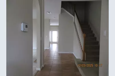 8905 Silk Bay Place, Orlando, FL 32827 - Photo 4