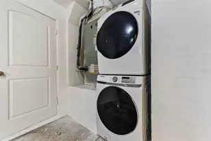 1822 Banyan Tree Dr, Edgewater, FL 32132 - Photo 36