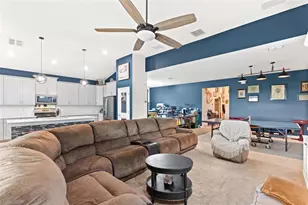 8820 Beth Page Ln, Davenport, FL 33896 - Photo 14