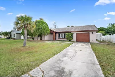 128 Hollyhock Court, Kissimmee, FL 34743 - Photo 2