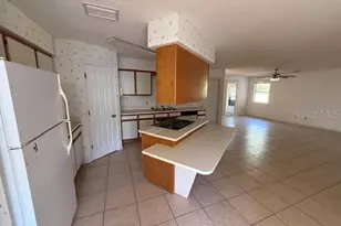 7035 Tamarind Dr, Lake Wales, FL 33898 - Photo 4