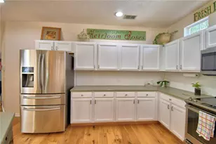 908 Yew Ct, Celebration, FL 34747 - Photo 26