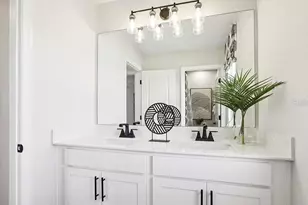 5335 Spring Maiden Circle, Apollo Beach, FL 33572 - Photo 14