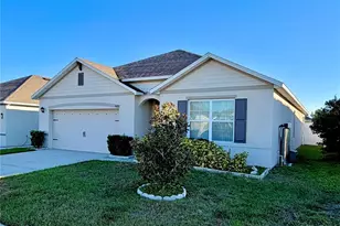 3029 Country Club Cir, Winter Haven, FL 33881 - Photo 2