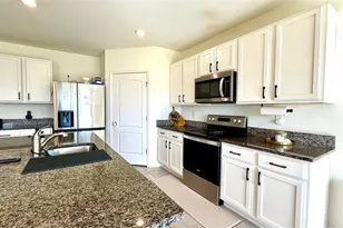 900 Brooklet Dr, Davenport, FL 33837 - Photo 4