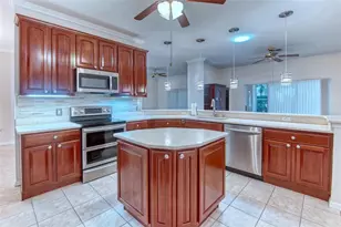 325 Balboa Dr, Kissimmee, FL 34759 - Photo 16