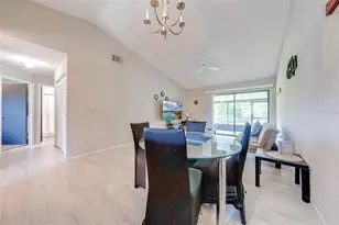 2904 Squire Oak Ct, Saint Cloud, FL 34769 - Photo 8